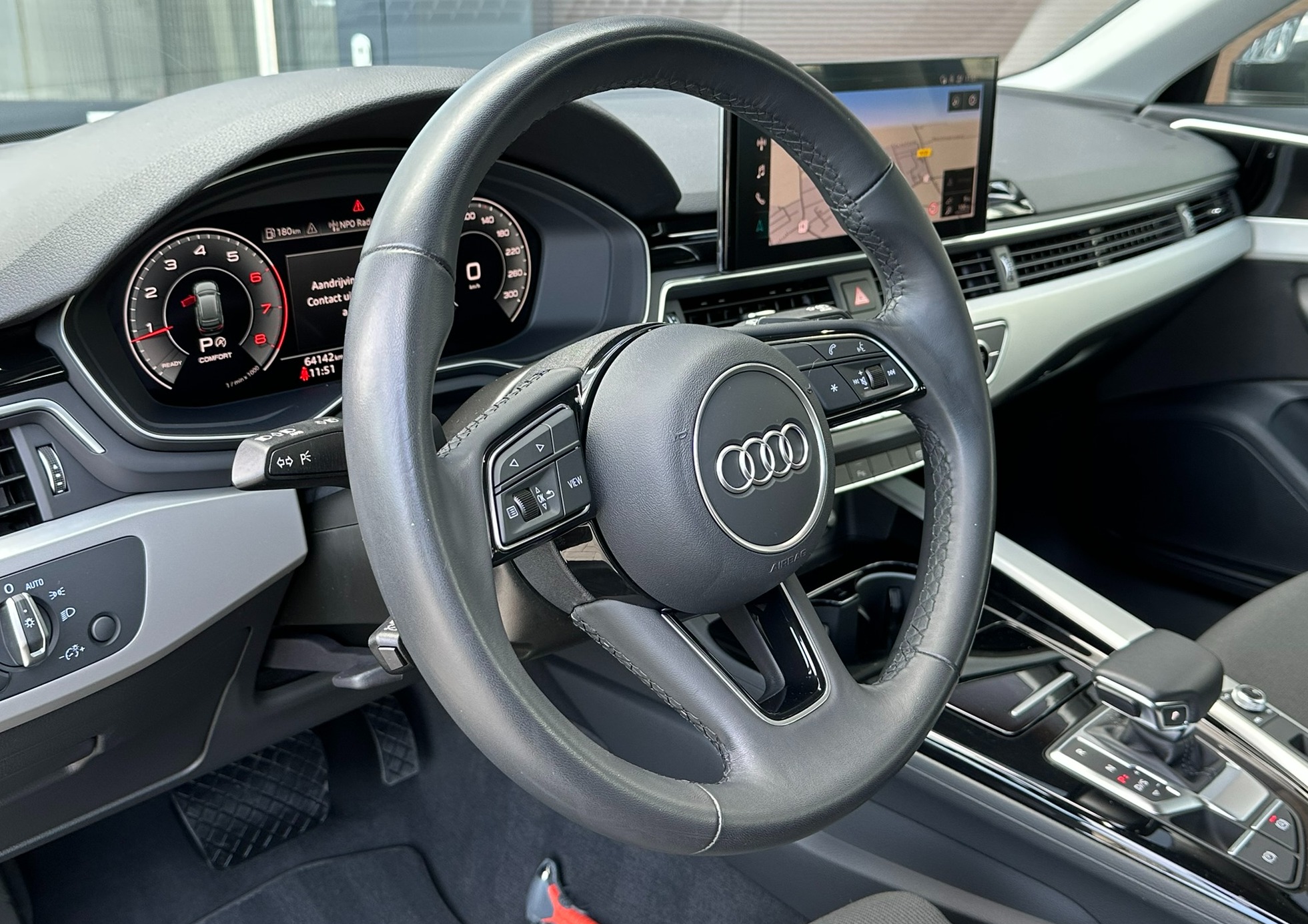 Gallery gallery_images_3_0_1783585787522552626.jpg Persoonlijke service | Hoekman Automotive