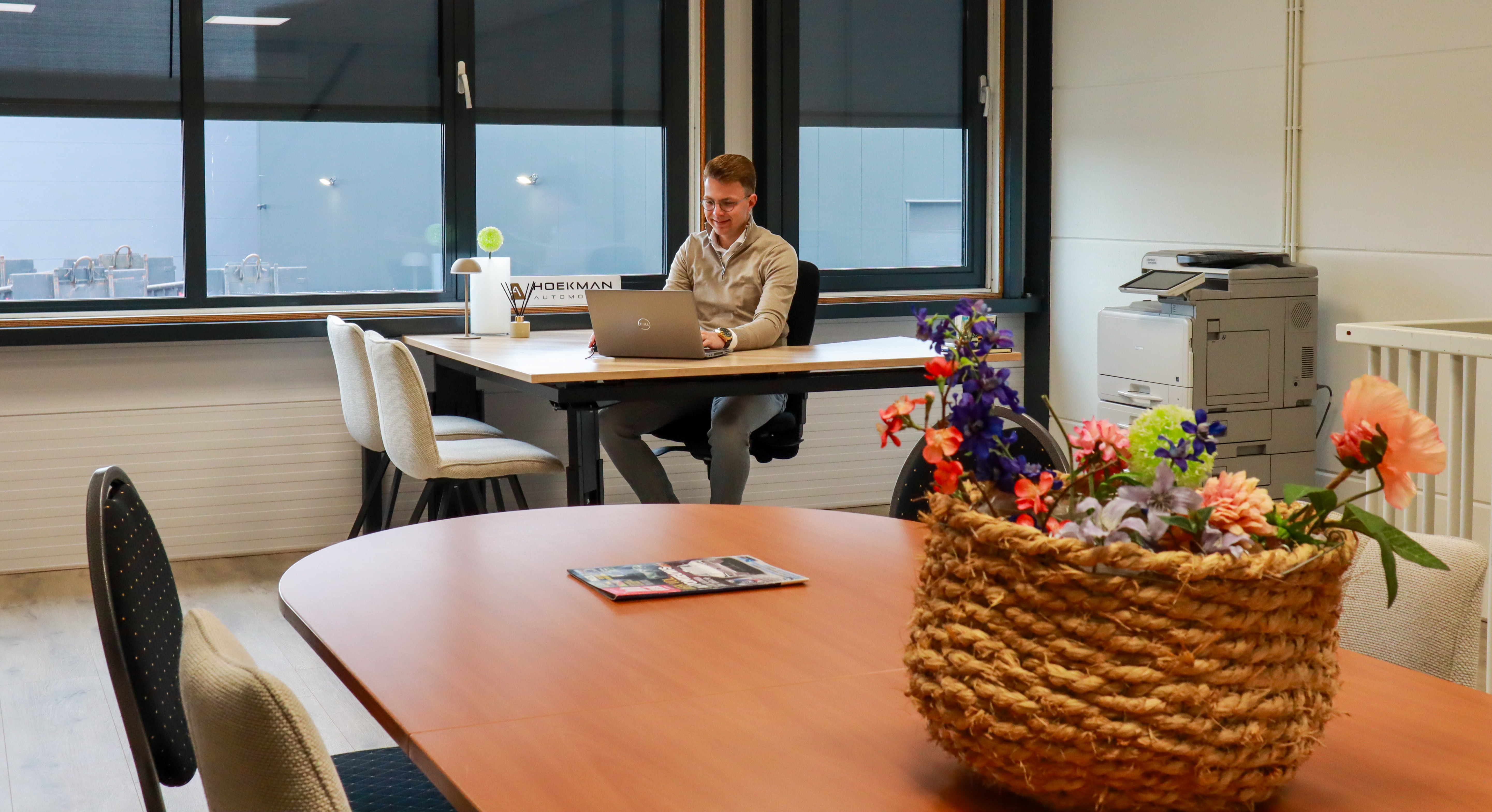 Common Image dinesten_images_1783585104.jpg Receptionist | Hoekman Automotive