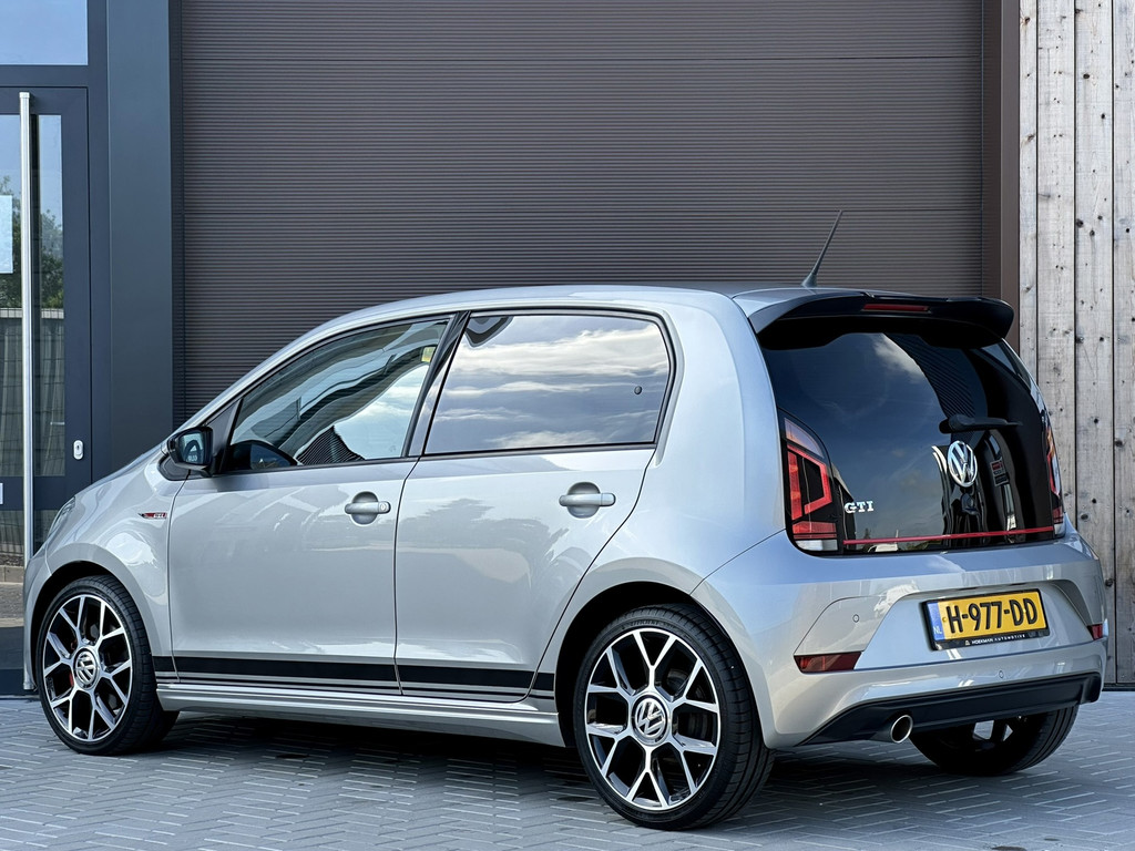 Volkswagen up! 1.0 TSI GTI 5-deurs | Climate, Cruise, LED, Beats Audio, PDC, USB, Getint Glas, Stoelverw., Sportstuur, 5-zits, 17” 53218845-2.jpg | Hoekman Automotive