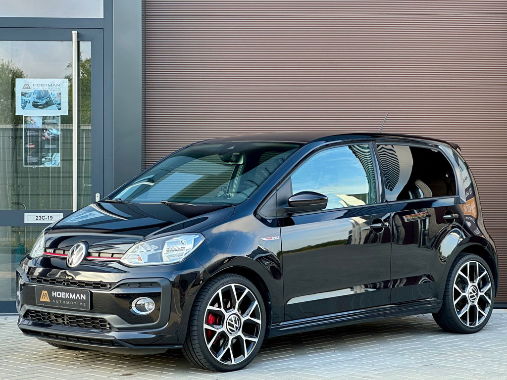 Volkswagen up! 1.0 TSI GTI 5-deurs | Climate, Cruise, Camera, Beats Audio, PDC, Getint Glas, Stoelverw., Sportstuur, 4-zits, 17” 54407744-14.jpg | Hoekman Automotive