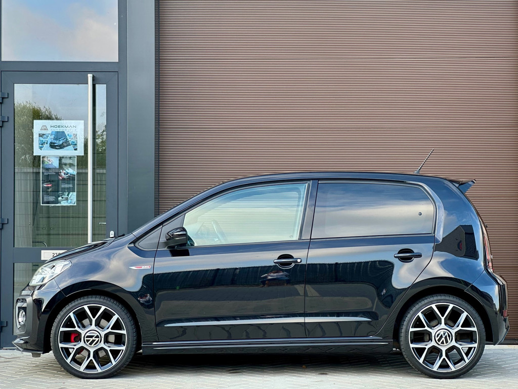 Volkswagen up! 1.0 TSI GTI 5-deurs | Climate, Cruise, Camera, Beats Audio, PDC, Getint Glas, Stoelverw., Sportstuur, 4-zits, 17” 54407744-15.jpg | Hoekman Automotive