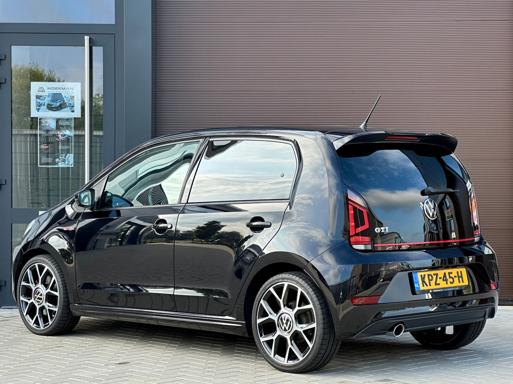 Volkswagen up! 1.0 TSI GTI 5-deurs | Climate, Cruise, Camera, Beats Audio, PDC, Getint Glas, Stoelverw., Sportstuur, 4-zits, 17” 54407744-2.jpg | Hoekman Automotive