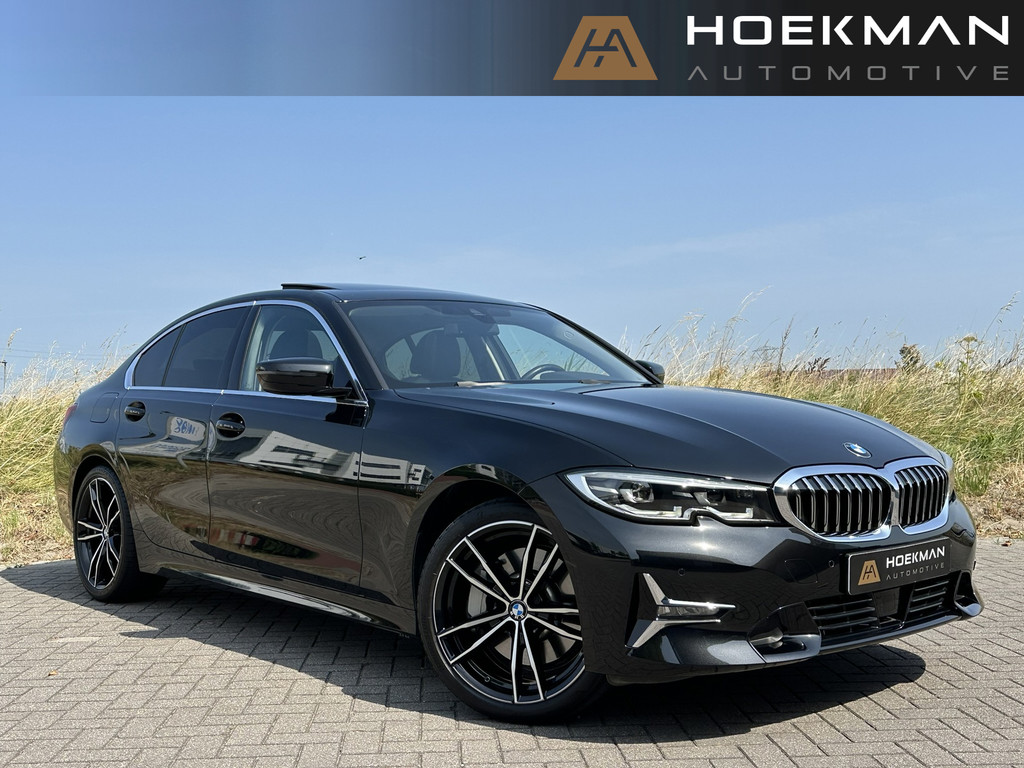 BMW 3 Serie 330i High Executive Automaat | Panoramadak, ACC, Leer, Trekhaak, Apple CarPlay, Stoelverw.- stuurverw., PDC, LED, 19" 56542126-0.jpg | Hoekman Automotive